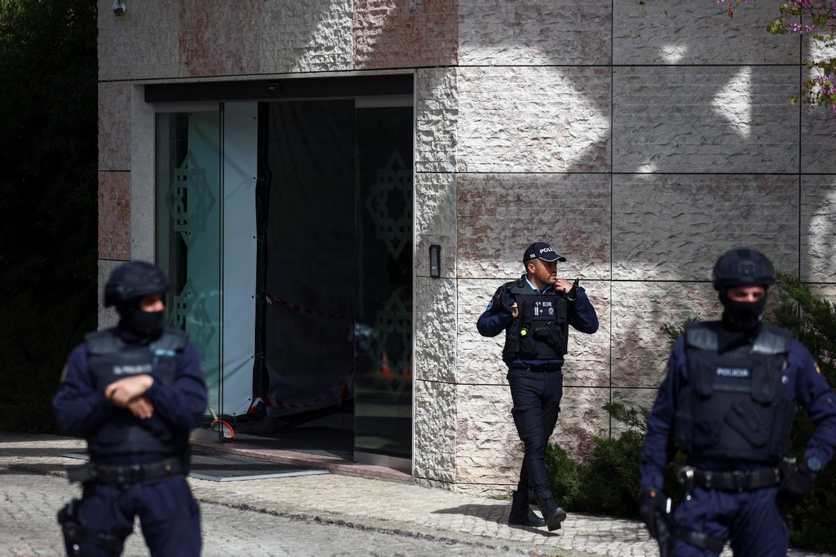 Knife attack at Ismaili Centre in Lisbon