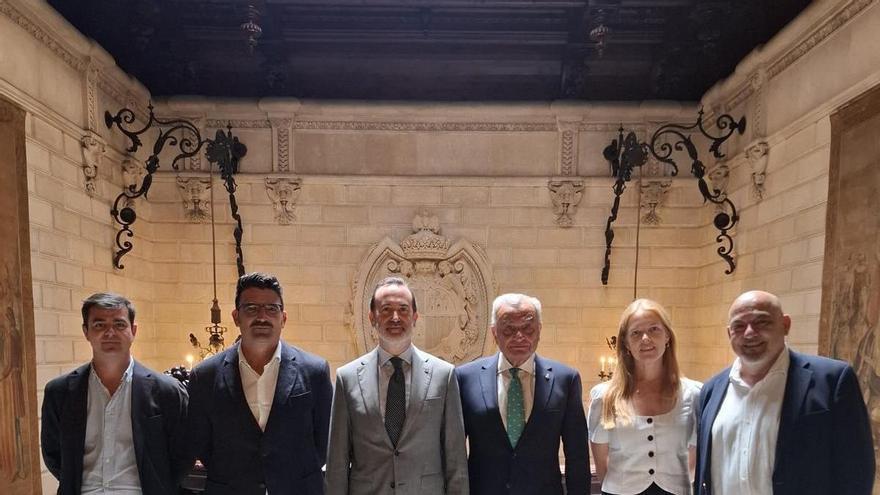 Toni Gili amenaza la hegemonía de Fulgencio Coll en Cort