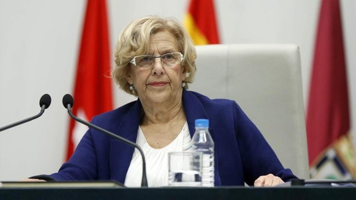 La alcaldesa de Madrid, Manuela Carmena, durante el pleno del martes.