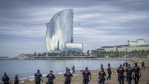 Barcelona estrenarà les càmeres de vigilància als accessos a la platges cèntriques durant la revetlla de Sant Joan del 2026