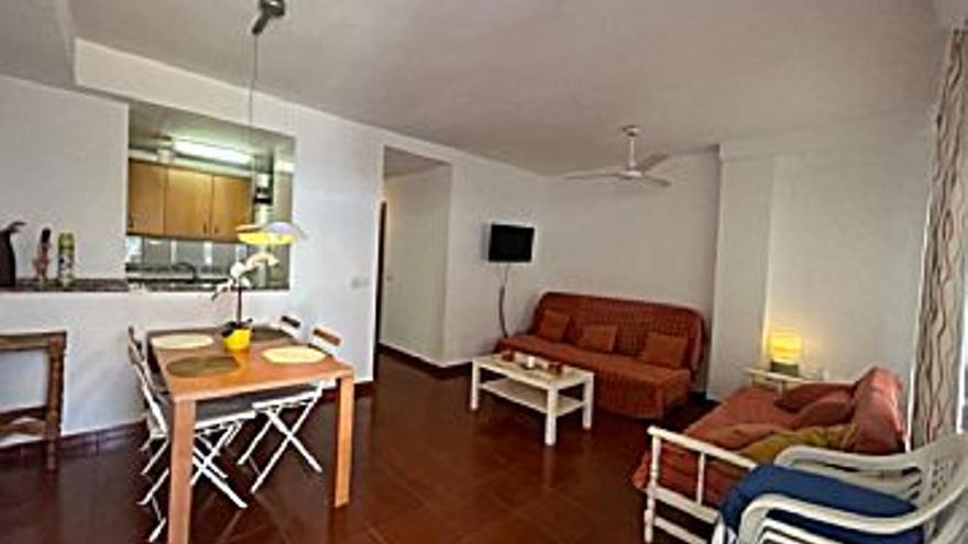 1.600 € Alquiler de piso en Sagunto (Sagunt) 68 m2, 2 habitaciones, 1 baño, 24 €/m2...