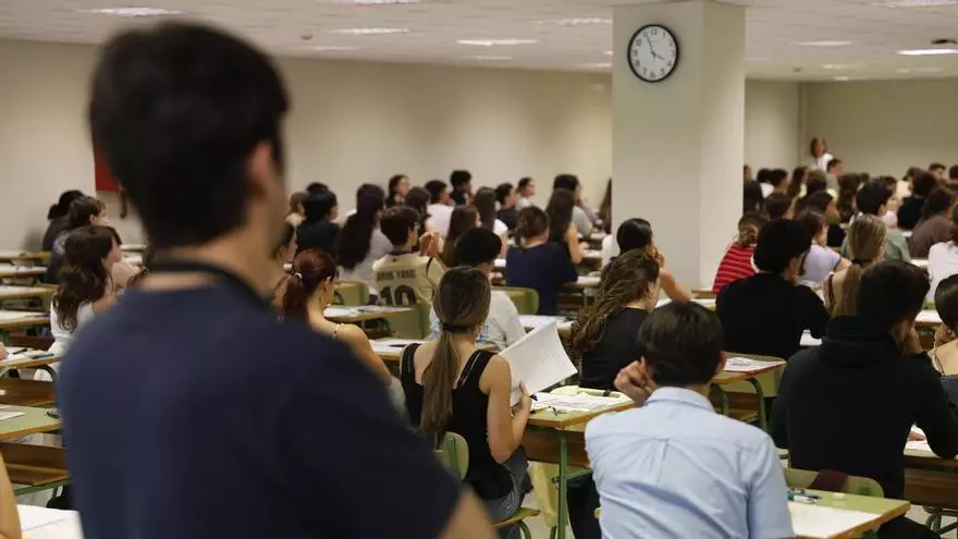 VÍDEO: La carrera que bate récord en la Universidad de Oviedo y desbanca a Medicina: las primeras notas de corte y listas de admitidos