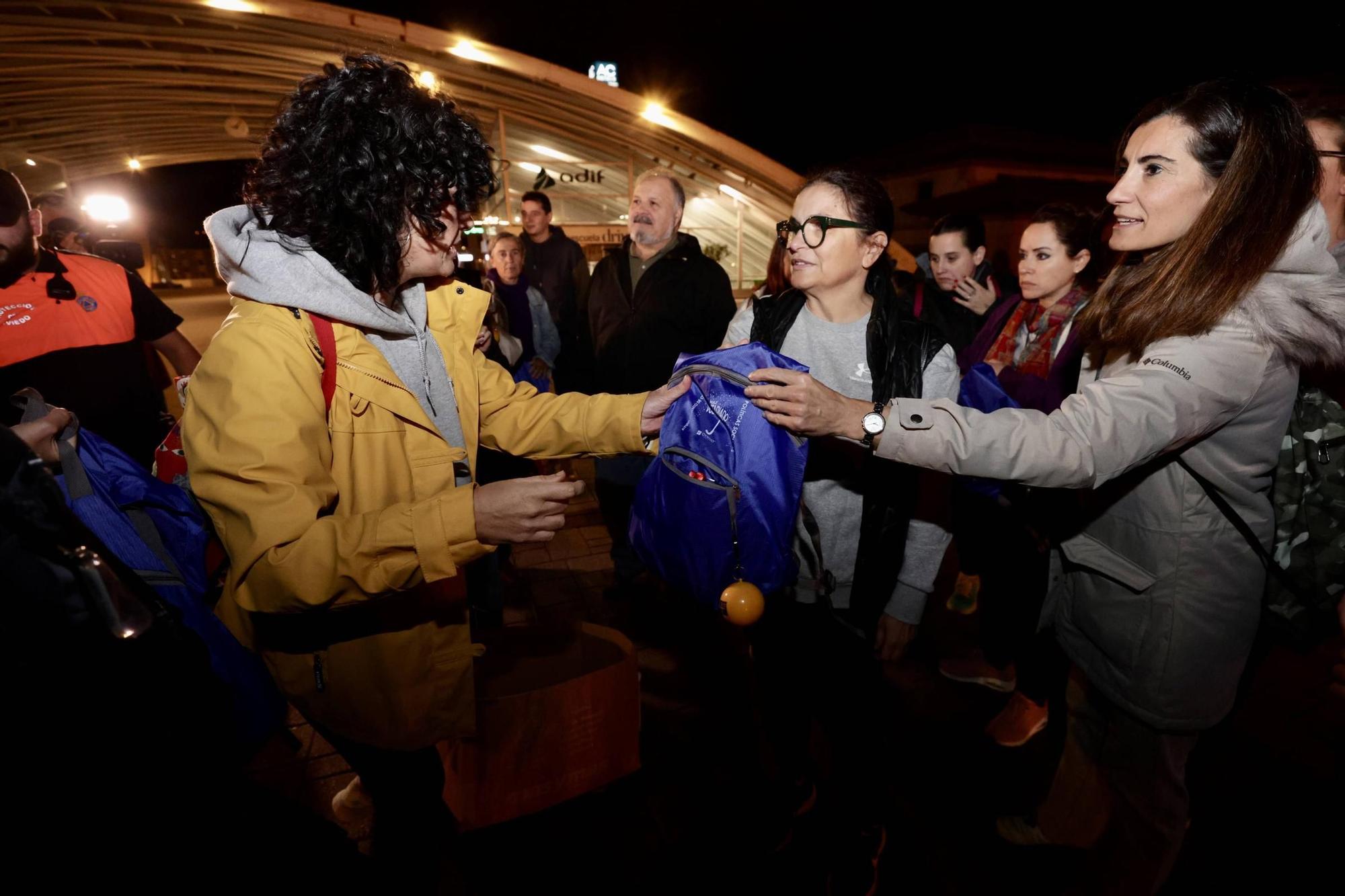 EN IMÁGENES: El primer recuento de personas sin hogar despliega a 120 ...
