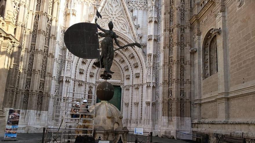La Catedral de Sevilla y Ayesa restauran la copia del Giraldillo tras 20 años a la intemperie para poder sustituir el original