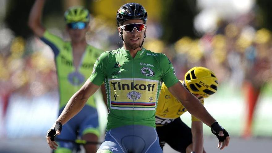 Sagan firma el doblet i Froome allunya Quintana