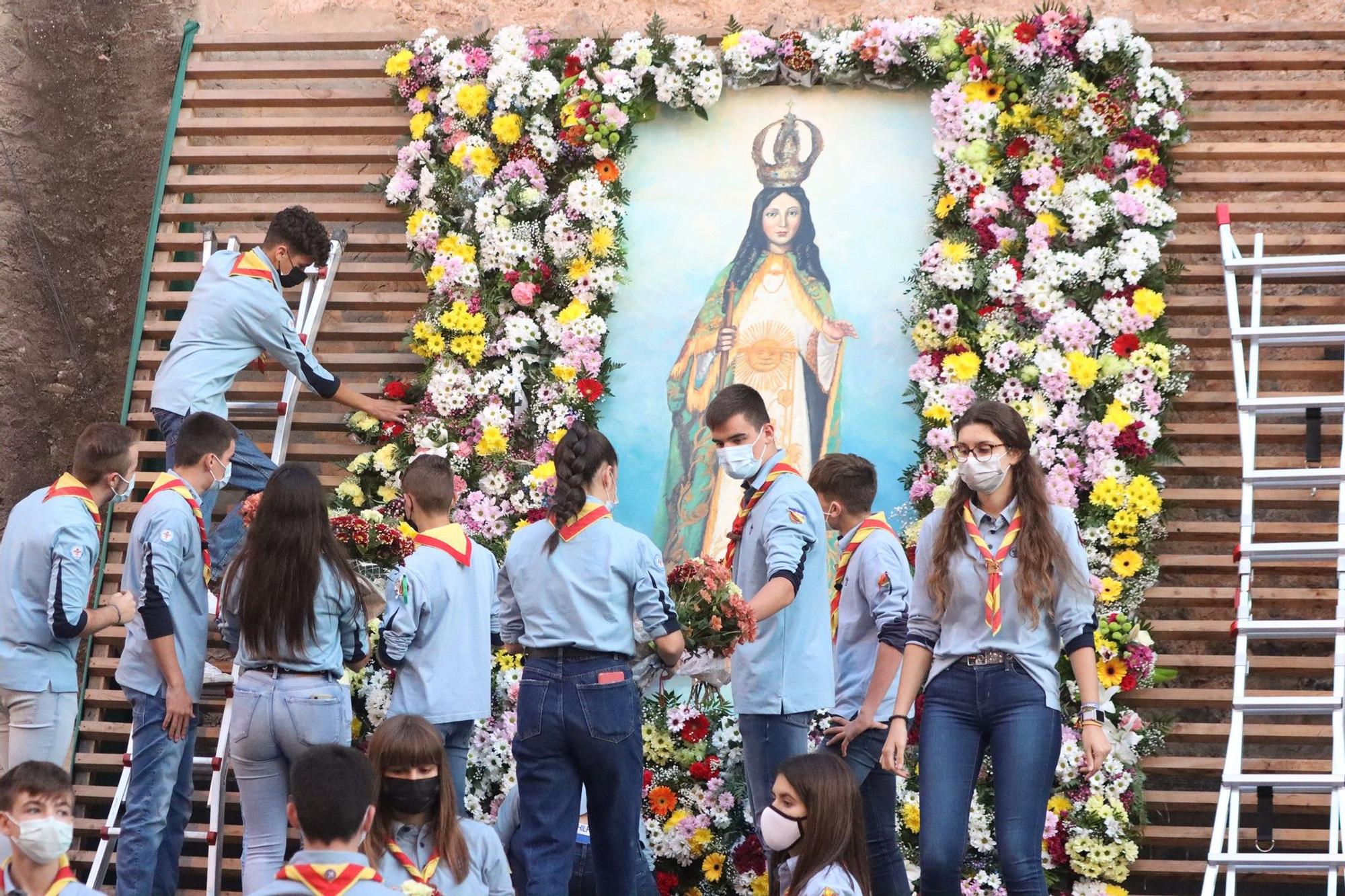 Lo mejor del pasacalle infantil, las paellas y la ofrenda a la Esperanza en el lunes de la Fira d'Onda