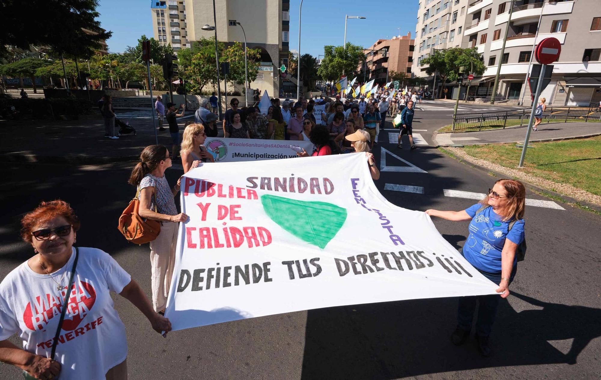 Manifestación por una Sanidad de calidad en Tenerife