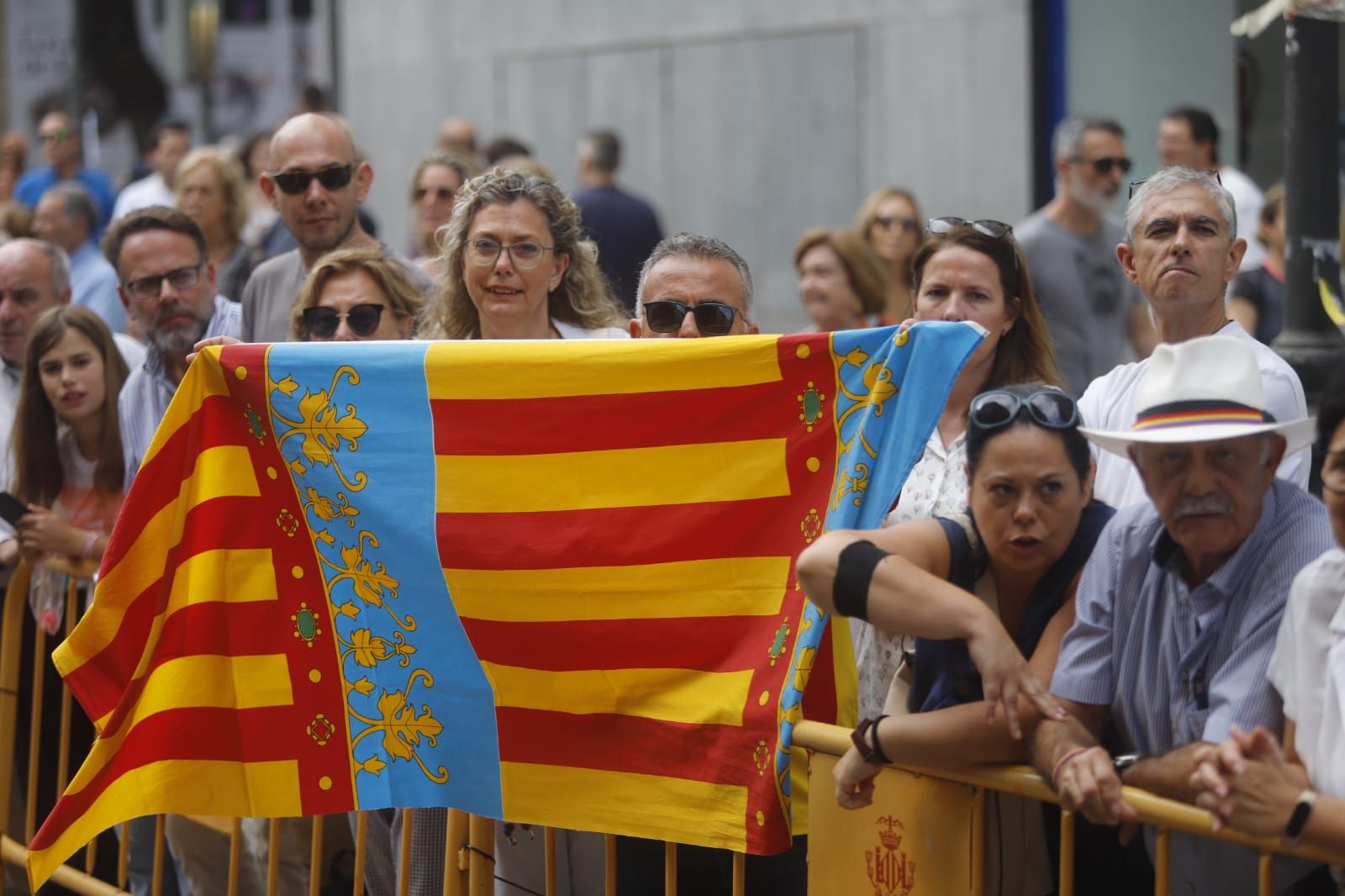 Ambiente en las calles de València el 9 d'Octubre