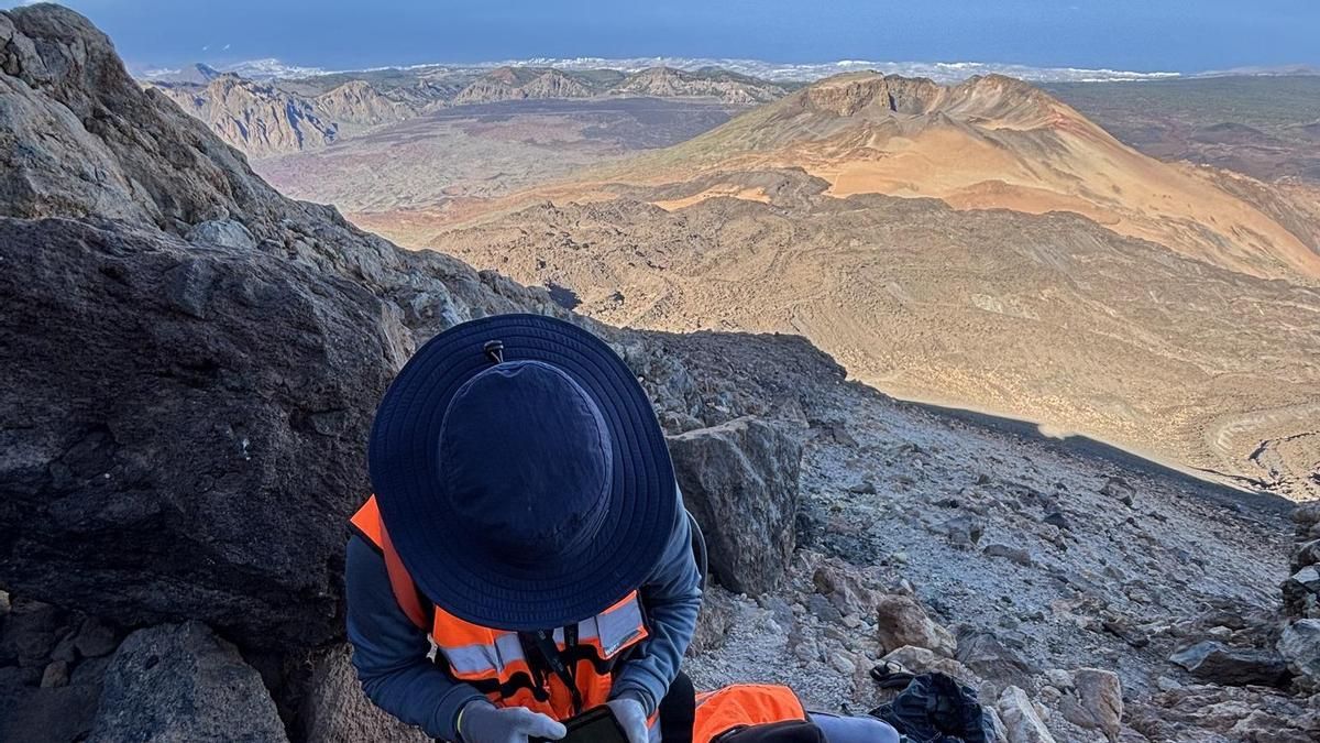 Campaña de monitorización de gases y temperatura en el Teide