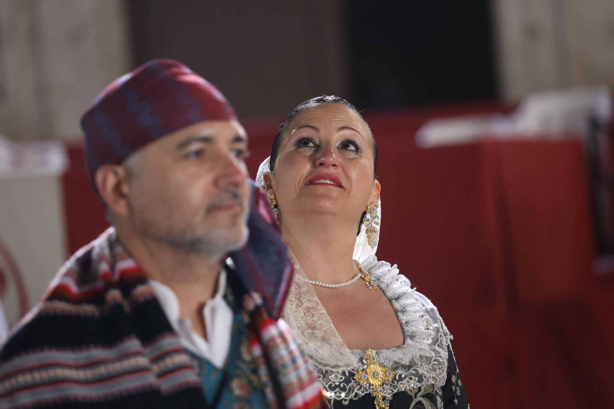 Búscate en el primer día de la Ofrenda en la calle San Vicente entre las 21 y las 22 horas