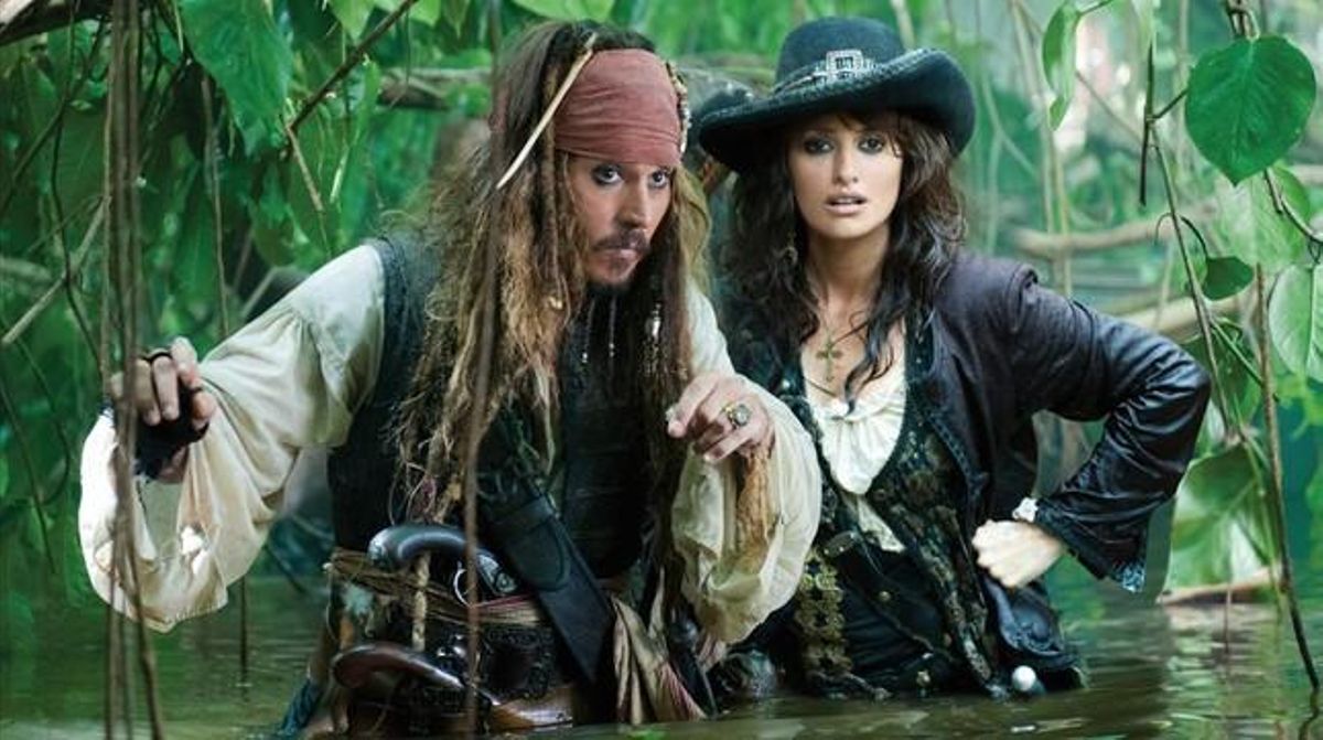 Johnny Depp i Penélope Cruz, a ’Piratas del Caribe: en mareas misteriosas’. Johnny Depp i Penélope Cruz, a ’Piratas del Caribe: en mareas misteriosas’.