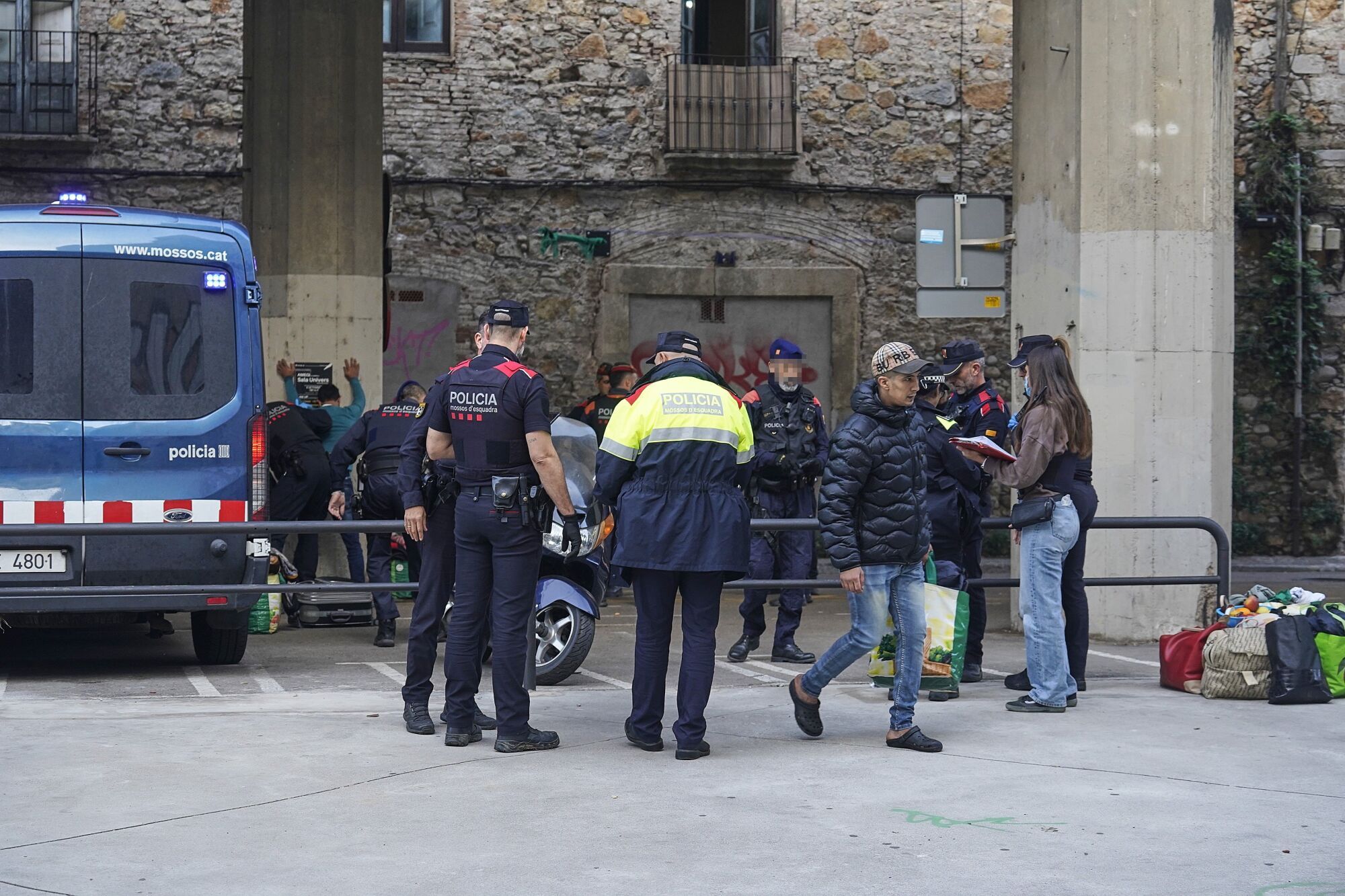 Girona carrer Tomàs Mieres desallotjament edifici ocupat