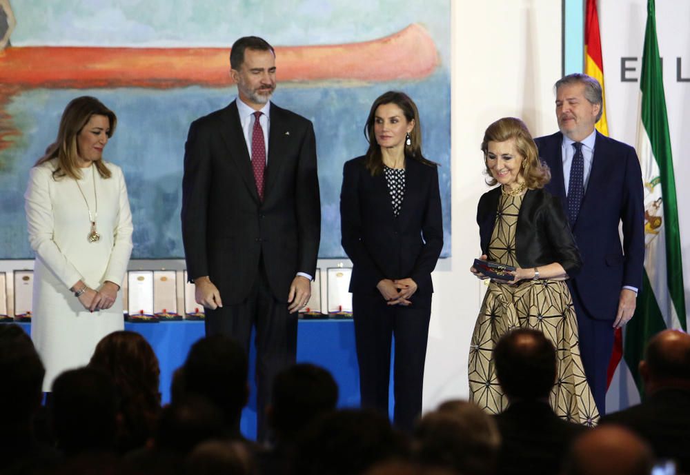 Los Reyes de España presiden la entrega de las distinciones que otorga el Ministerio de Cultura, correspondientes a 2016. José Coronado, Ricardo Darín, El Julio, Pedro Subijana o el Orfeón Donostiarra, entre los premiados.