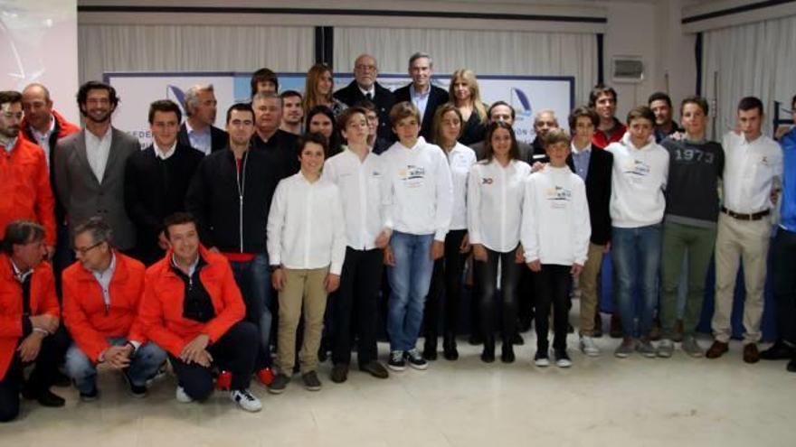 Un mar de campeones Homenaje a los regatistas con mejores resultados en 2015