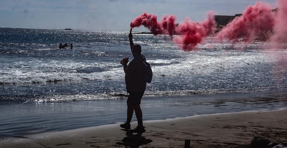 Manifestación contra las jaulas marinas en Salinetas