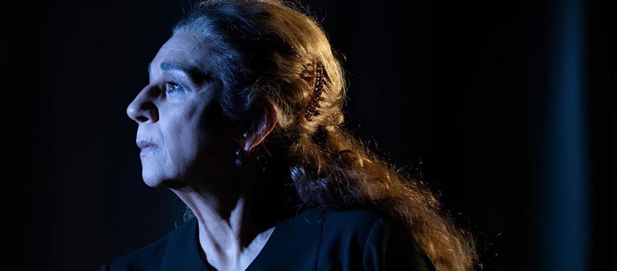 La actriz Lolita Flores protagoniza Poncia, dirigida por Luis Luque. | JAVIER NAVAL