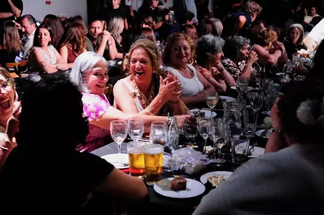 Fotogalería | Las imágenes de las comidas en el ferial de Badajoz