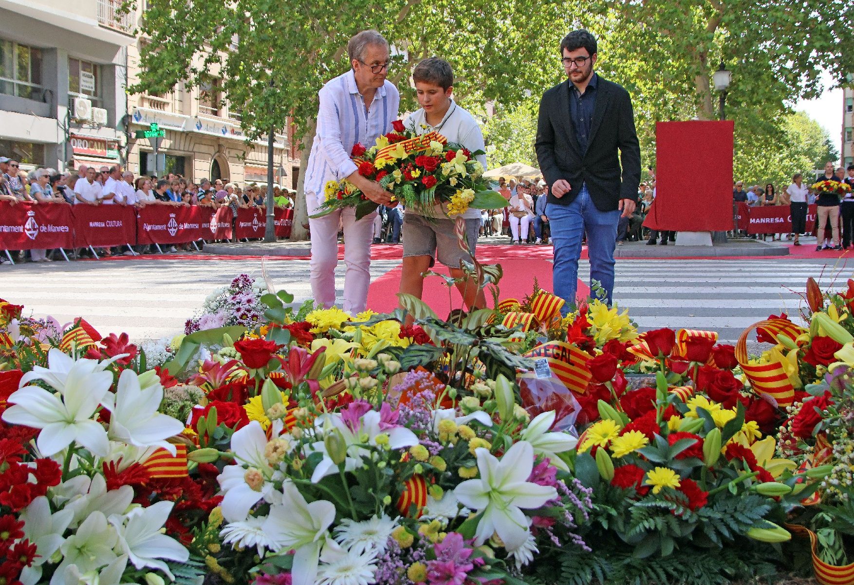 Així ha estat l'acte institucional per la Diada a Manresa