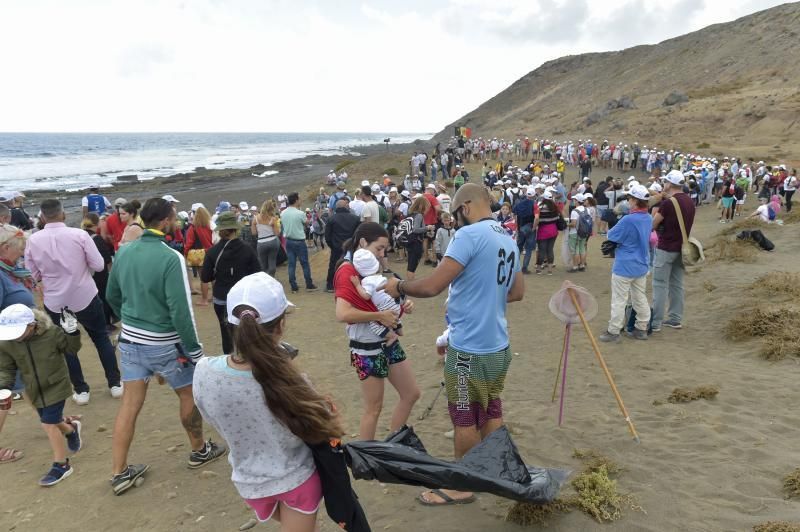 Record Guiness en la limpieza de la playa La Gavio