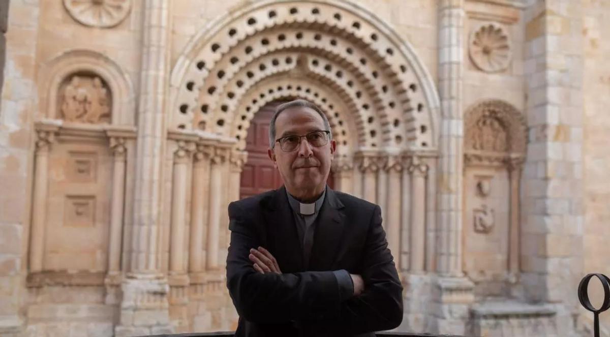 El obispo de Zamora, Fernando Valera.
