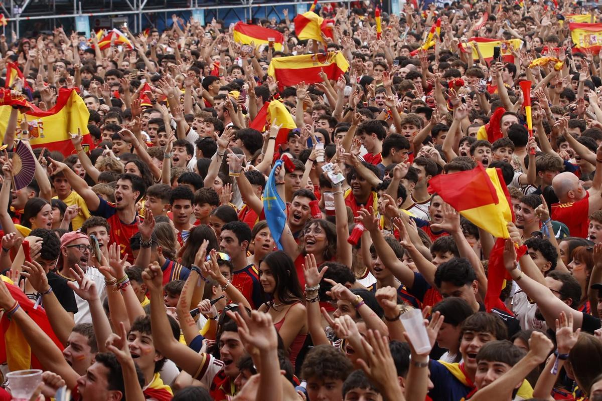 Gijón vive la final del mundial en el Hermanos Castro Gijón vive la final del mundial en el Hermanos Castro
