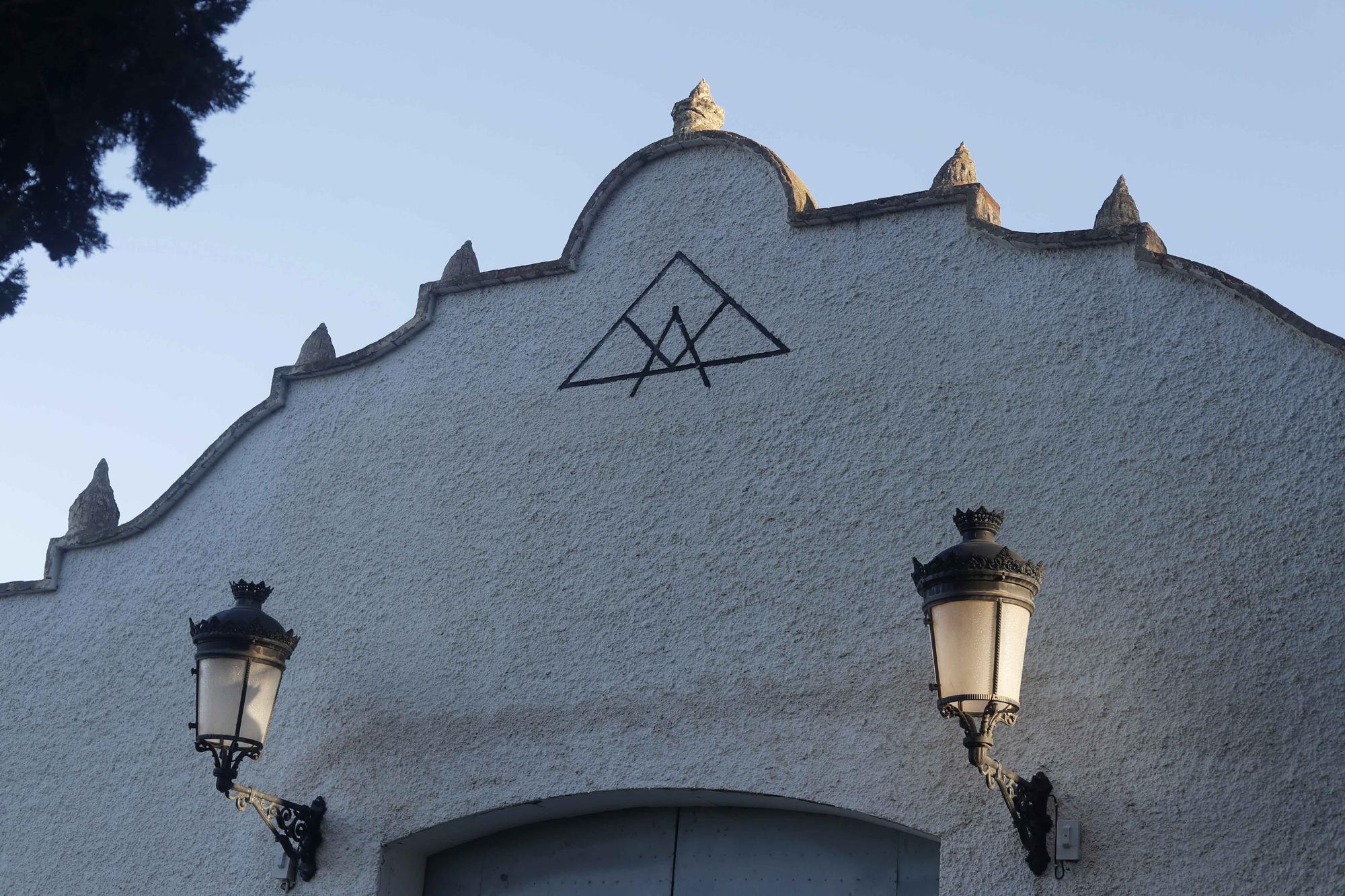 El cementerio de Buñol, una de las grandes capitales masonas de España