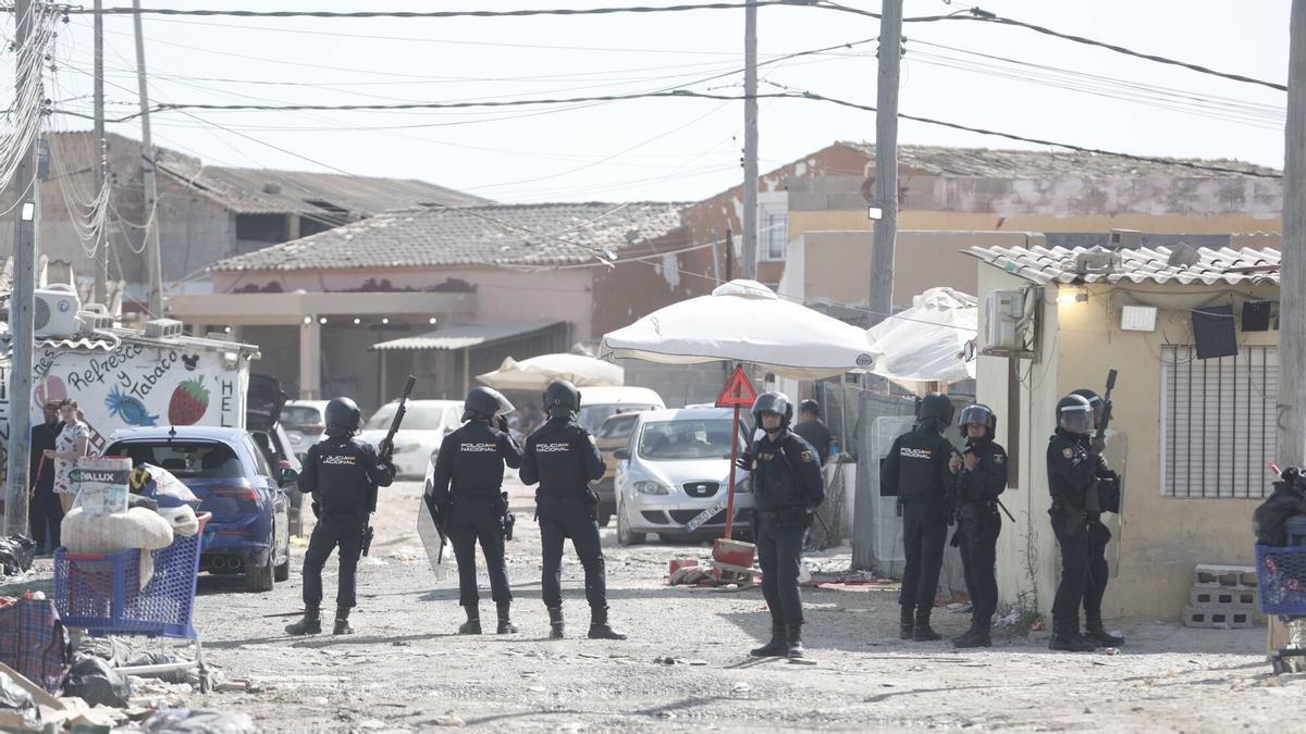 OPERACIÓN CONTRA INFRACCIONES URBANISTICAS EN SON BANYA