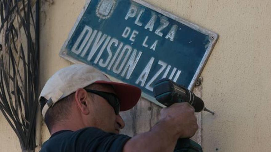 El PSOE presiona a Barcala para que certifique el cambio de calles franquistas