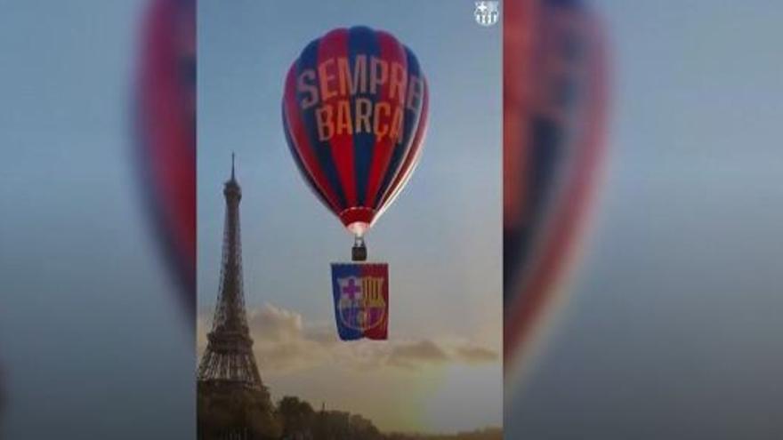 El Barça fa volar un globus aerostàtic sobre el Sena amb la bandera del club