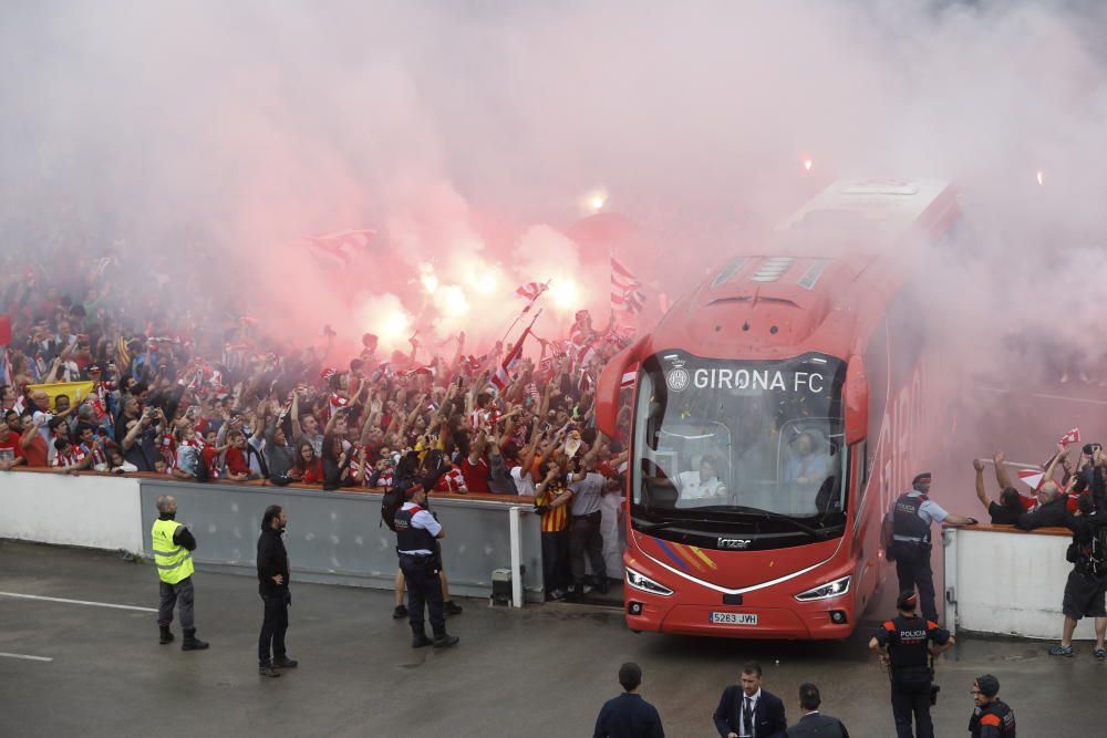 Rebuda històrica de l'afició del Girona FC a Montilivi