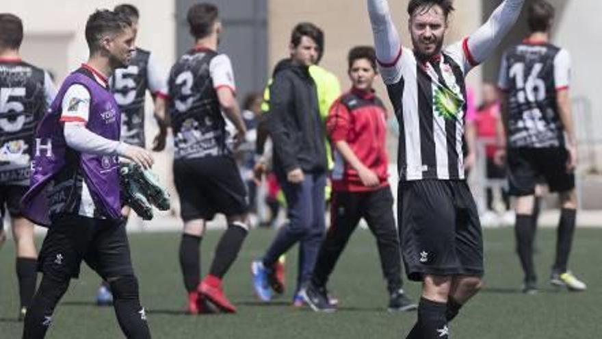 Los blanquinegros sumar un triunfo vital en el Pesudo.