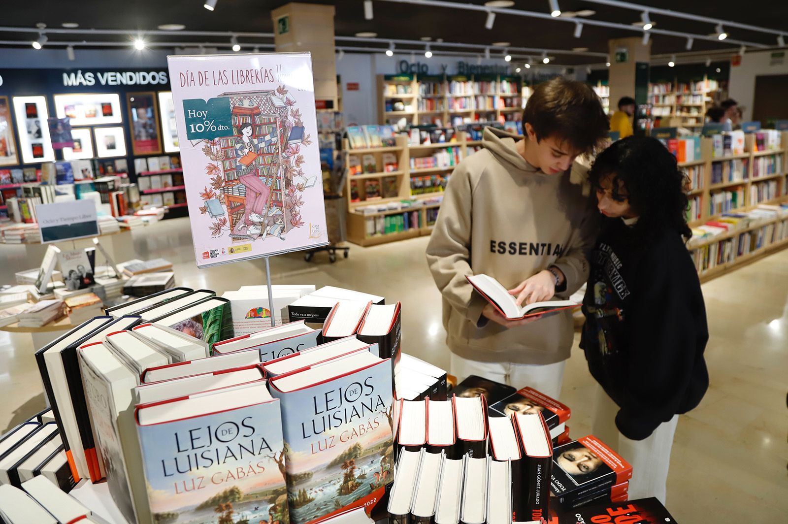 Las librerías suman lectores con el público juvenil