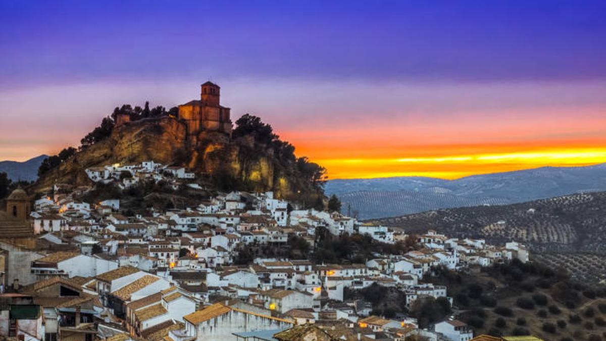 Este es el pueblo a poco más de una hora de Málaga que tiene las mejores vistas de todo el mundo, según National Geographic