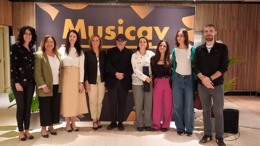 Un concierto espontáneo en Vigo como antesala de un ciclo de música clásica, jazz y cine