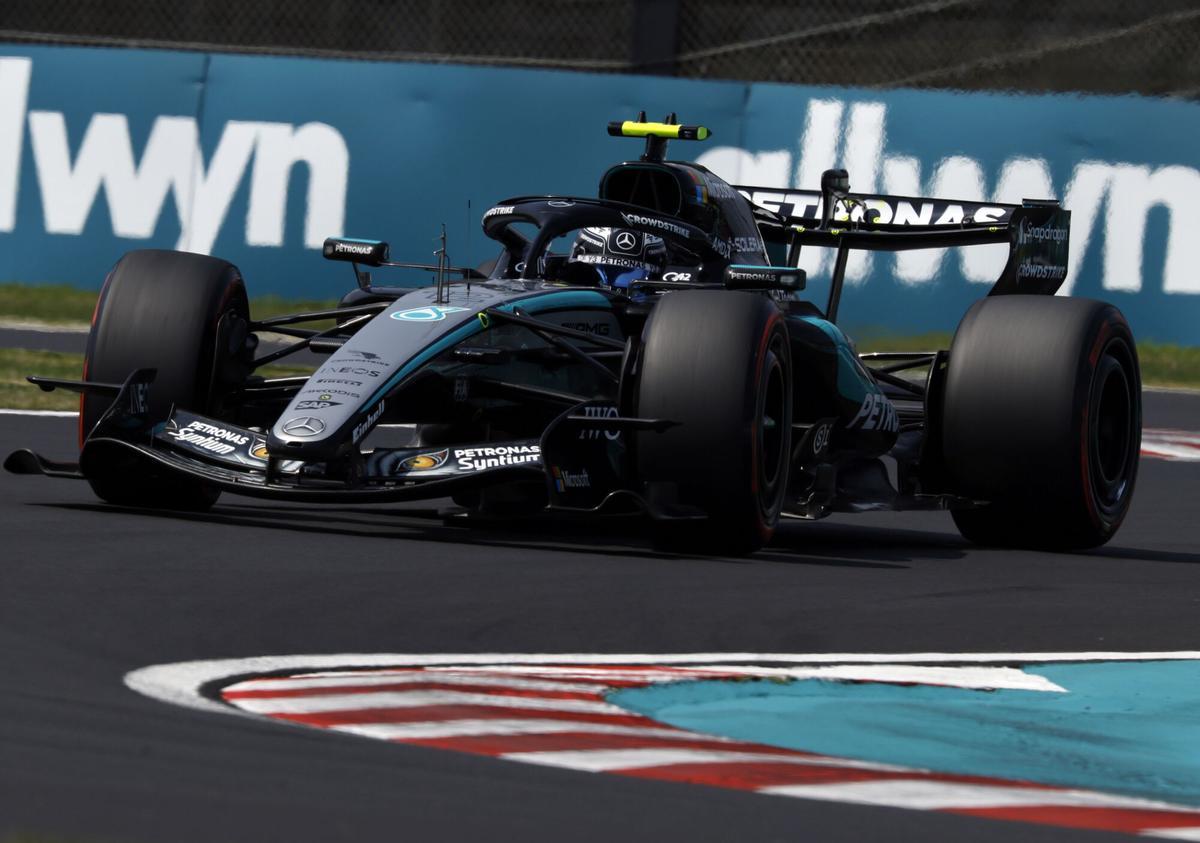 SUZUKA (Japan), 28/03/2026.- Mercedes driver Andrea Kimi Antonelli of Italy in action during the third free practice session for the Formula 1 Japanese Grand Prix at the Suzuka International Racing Course racetrack in Suzuka, Japan, 28 March 2026. The 2026 Formula 1 Japanese Grand Prix is held on 29 March. (Fórmula Uno, Italia, Japón) EFE/EPA/FRANCK ROBICHON. gp japon 2026. circuito suzuka