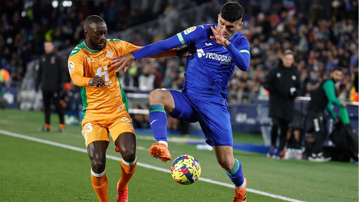 Resumen, goles y highlights del Getafe 0 - 1 Betis de la jornada 19 de LaLiga Santander