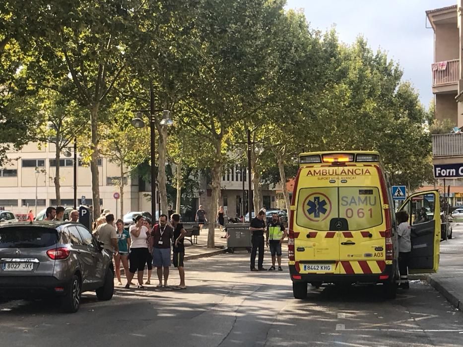 Hallan muerto a un bebé de 10 meses en un coche en Manacor