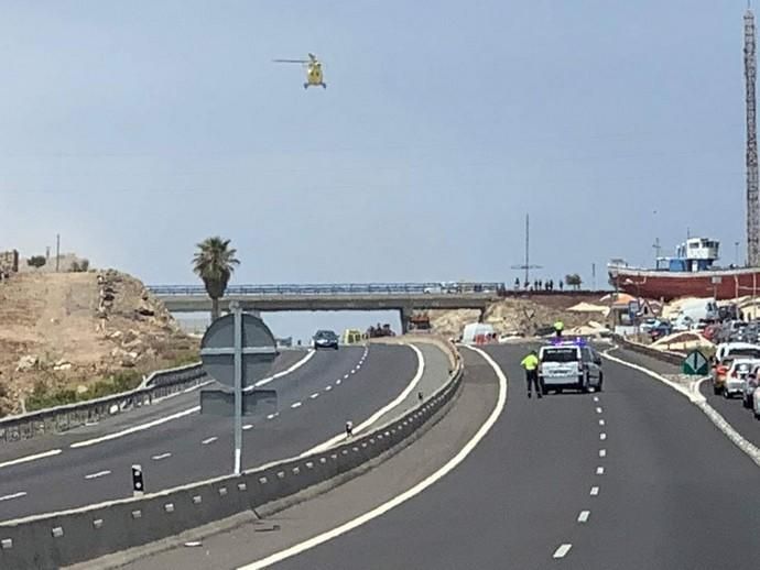 Dos heridos en un aparatoso accidente en Tenerife