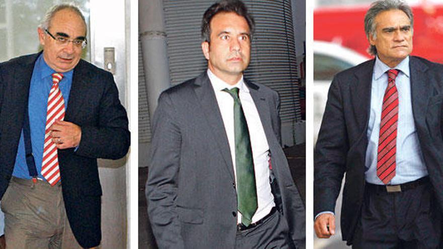 Los consejeros Miquel Coca, Pedro Terrasa y Biel Cerdà, el pasado lunes tras su asistencia al Consejo de Administración en el Iberostar Estadio.