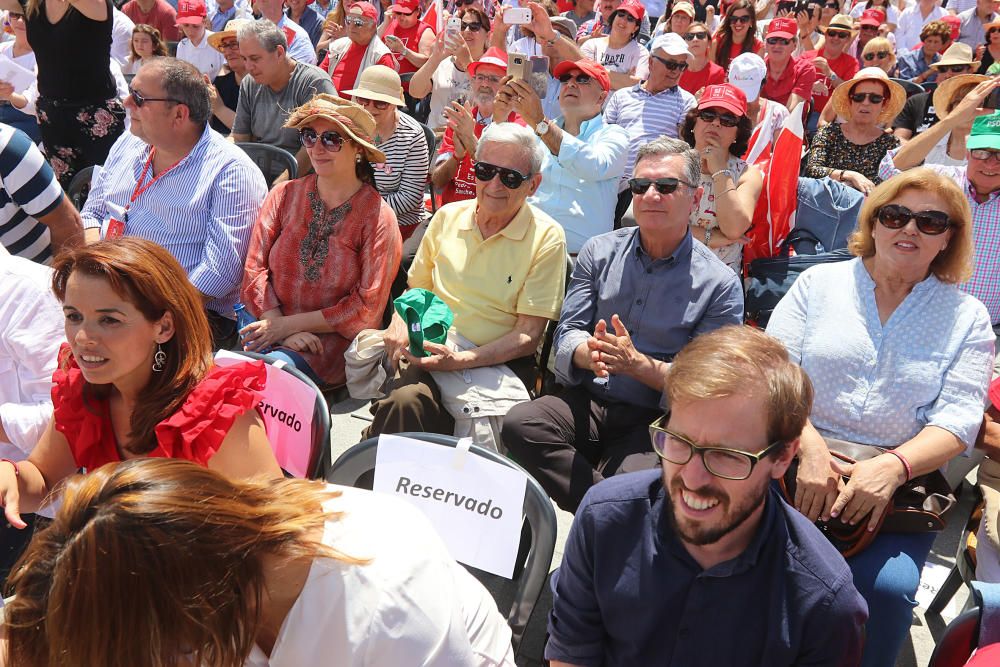 Pedro Sánchez, con los militantes en Cártama