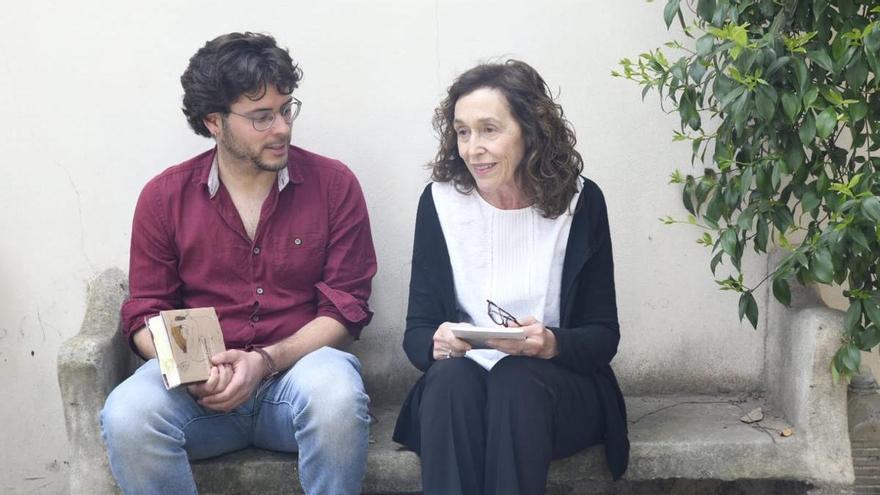 La poeta Rosa Font y el traductor Eloi Creus ganan los Premis Cavall Verd