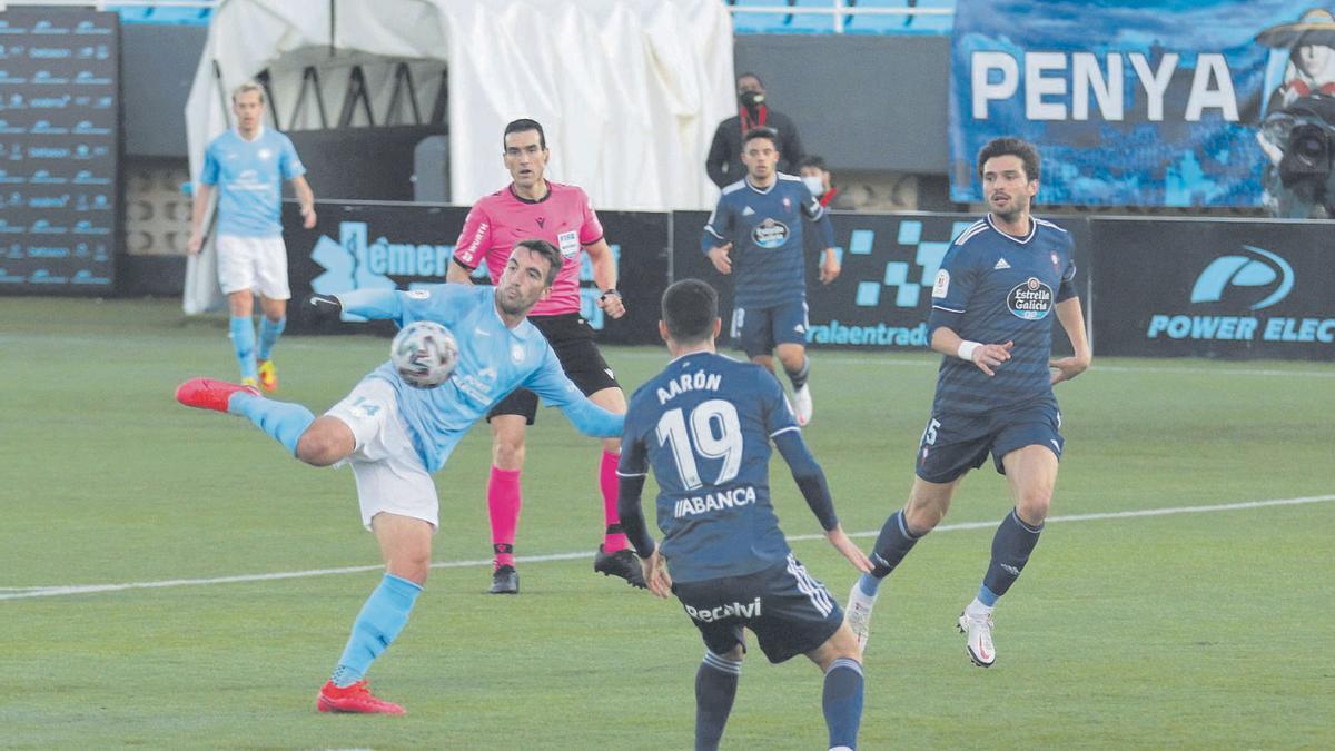 El Celta disputó el pasado mes de enero uno de sus peores partidos de los últimos años cuando salió goleado ante el Ibiza. |