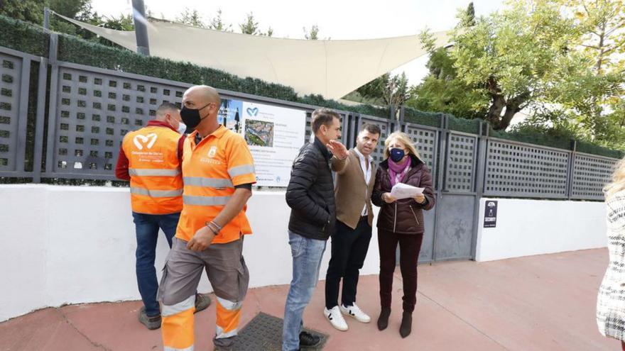 La alcaldesa, en una visita a las actuaciones.