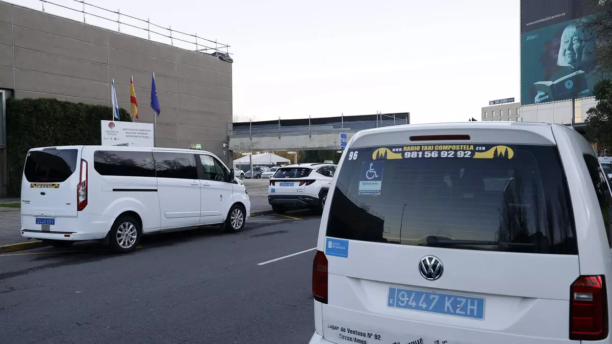 Aprobada en Santiago a nova convocatoria dos 'bonotaxi': axudas de ata 350 euros