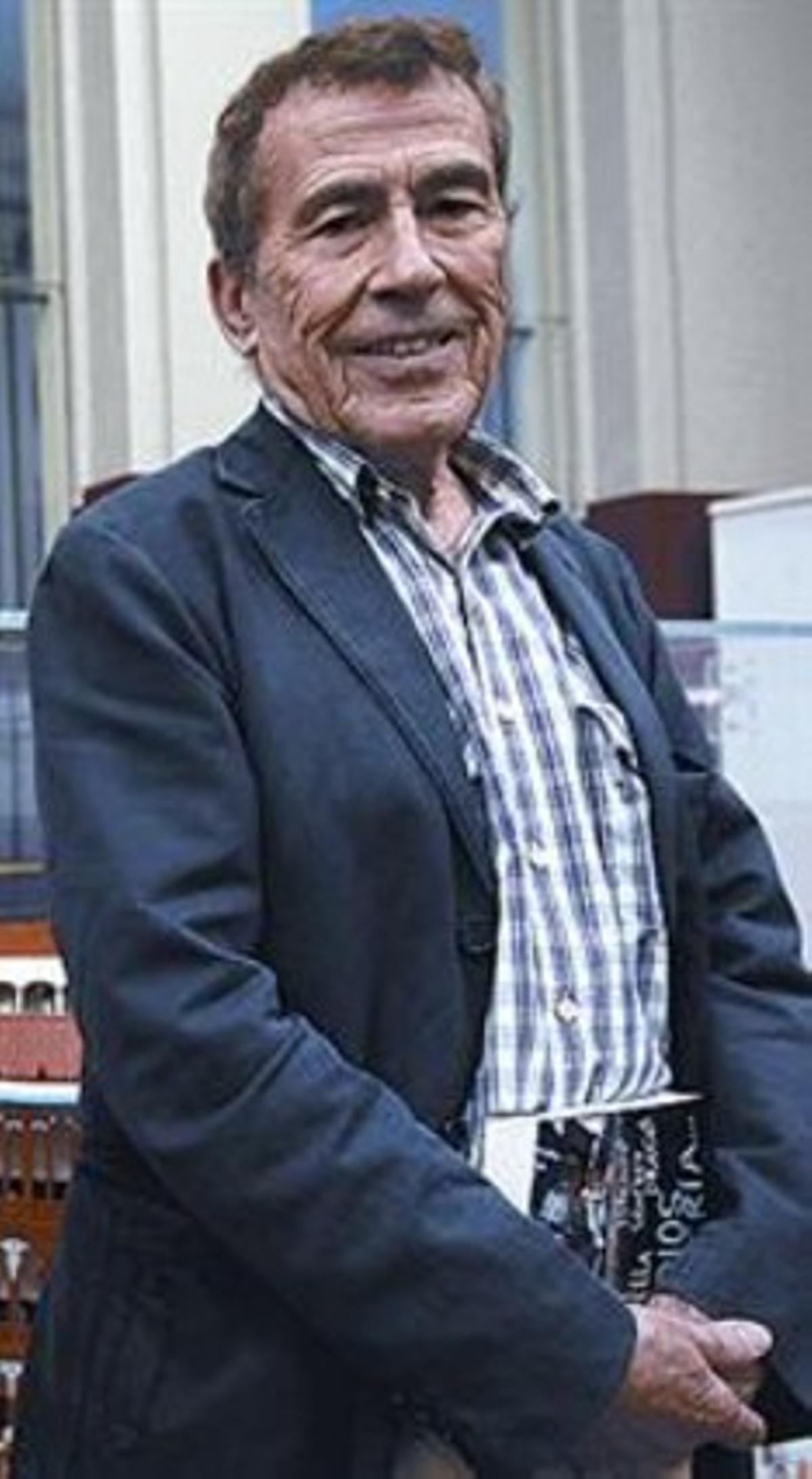 Sánchez Dragó asegura en su nuevo libro que se acostó con dos japonesas de 13 años_MEDIA_1