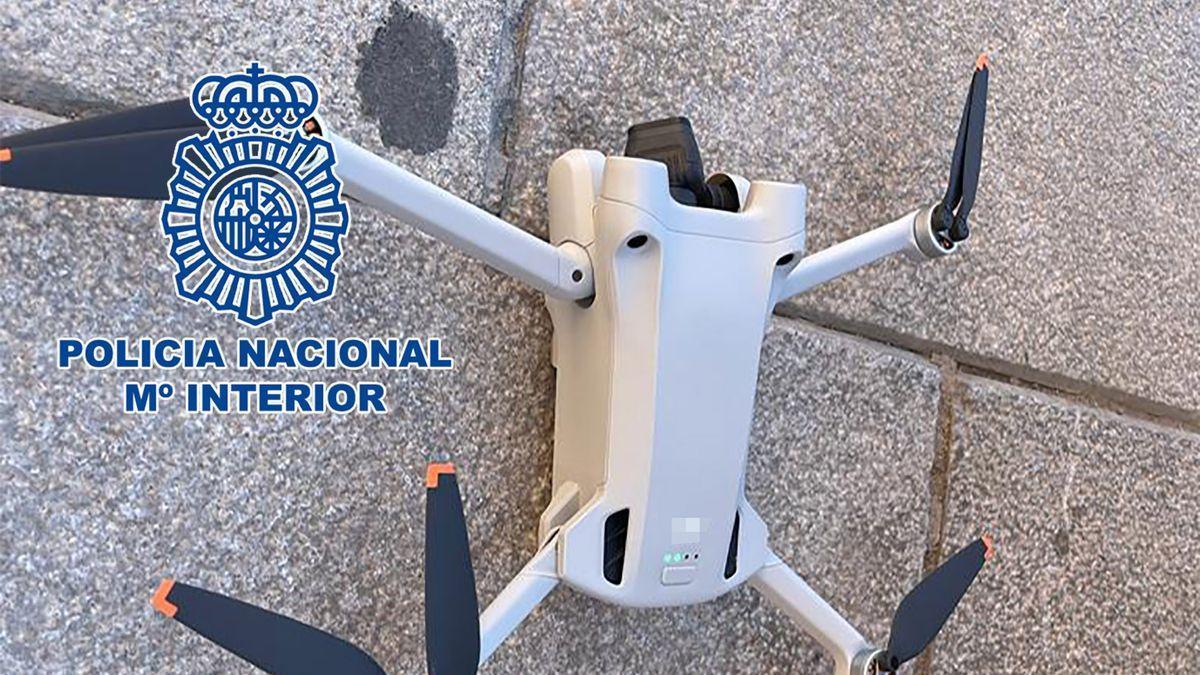 Eine der Drohnen, die am Montag (1.8.) nahe des Real Club Náutico gesichtet wurden