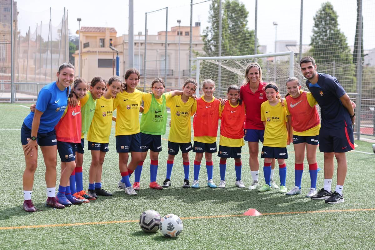 Visita de Ester Imaz en Campus Barça Academy