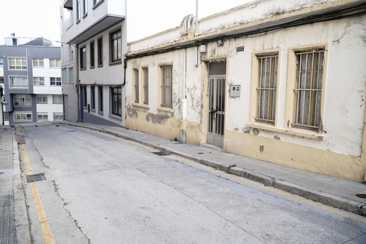 CASA EN CALLE PEREZ QUEVEDO,10