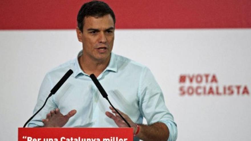 Sánchez llama “cobardes e hipócritas” a Junts pel Sí