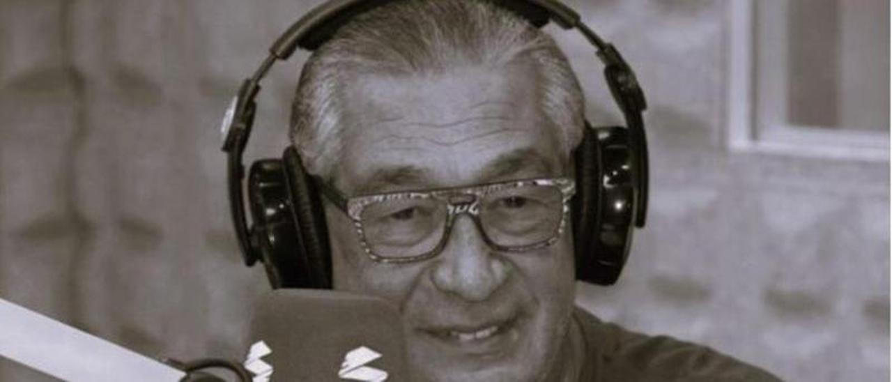 Muere el periodista Santiago Travieso, referente de la radio en Fuerteventura